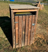 Cache conteneur en bois pour poubelle 240 L - Dim. L700 x P700 x H1150 mm
