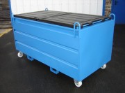 Caisse palette métallique avec couvercle plastique sur mesure