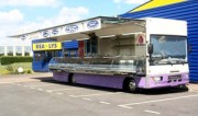 Camion panoramique boulangerie pâtisserie - Dim. L550 à 1050 x l220 à 250 cm
