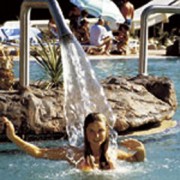 Cascade douche piscine cloche