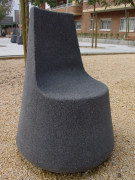Chaise public en béton