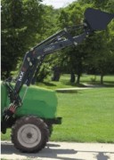 Chargeur compact pour tracteur