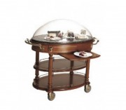 Chariot à fromages et pâtisseries