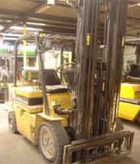 Chariot élévateur d'ocasion à Gaz