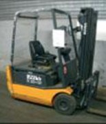 Chariot élévateur d'occasion 1500 Kg