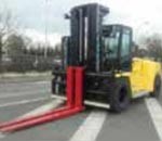 Chariot élévateur d'occasion à mât duplex