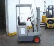 Chariot élévateur électrique Fiat 800 Kg