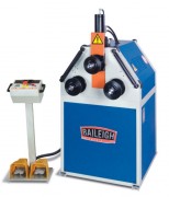 Cintreuse hydraulique à vitesse variable