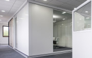 Cloison bord à bord pleine pour bureau