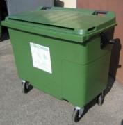 Collecteur déchet à 4 roues