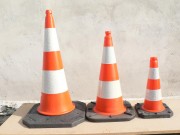 Cône de signalisation routière rétroréfléchissant - Ht. de 50 à 100 cm