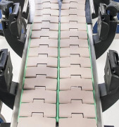 Convoyeur sur mesure pour ligne de conditionnement