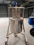 Cuve inox 70l mélangeur agitateur chauffant