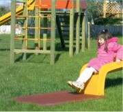 Dalles en caoutchouc pour aire de jeux - Dim. L100 x l100 cm - Ep. 4 mm