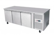 Table réfrigérée négative à 3 portes - Température -22°C/-18°C - Capacité 420 L - Dim. 1795x700x850 mm