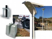 Lampadaire public solaire autonome