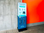 Distributeur autonome de 48 batteries portatives