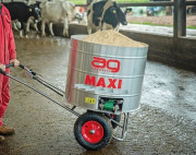 Distributeur de sciure de bois - AG Maxi - Capacité 215 L 