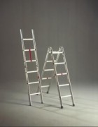 Echelle simple pliante - Longueur fermée : 1 à 1,82 m - Aluminium