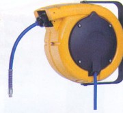 Cabine de dégraissage et phosphatation