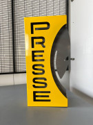 Enseigne presse plume type relief - Hauteur 60 ou 90 cm