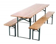 Ensemble table et bancs pliants