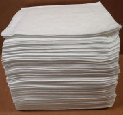 Feuille absorbante pour hydrocarbures