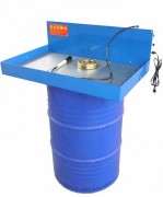 Fontaine de dégraissage sur fût 200 à 215 L - Surface de travail 830 x 500 mm - Débit 2,5 L/min