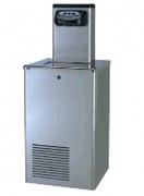 Fontaine eau carafes