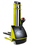 Gerbeur à translation et levage électrique