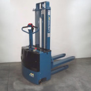 Gerbeur électrique 1200 kg