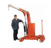 Grue industrielle à giration