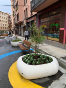 Jardinière de ville en béton à poser