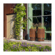 Jardinière en acier Corten