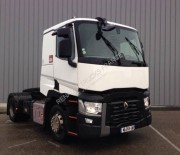 Location camion tracteur Renault pour produits dangereux