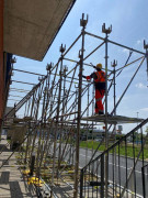 Location d’échafaudage roulant et fixe - Hauteur jusqu’à 12 m - avec montage