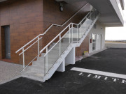 Main courante sur écuyer en aluminium 