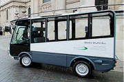 Minibus navette électrique - 8 personnes - Avec porte bagages