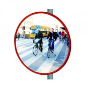 Miroir routier de signalisation