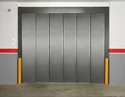 Fabricant de monte charge industriel sur mesure