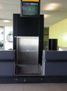 Monte-charge pour commerce