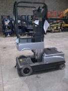 Nacelles élévatrices à mat vertical 