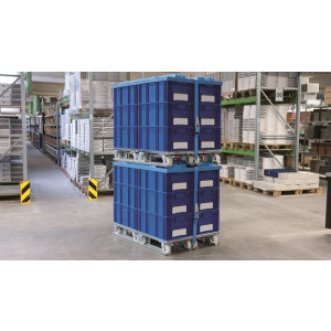 Palette de transport d'embases roulantes