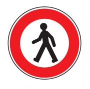 Panneau accès interdit au piéton B9a