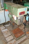 Perceuse d'établi sur socle ADAM PE 262