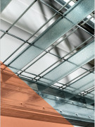 Platelage métallique pour racks à palettes