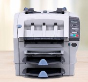 Plieuse de lettres électrique - Grammage de 75 à 90 g/m2 - Capacité 900 enveloppes/h