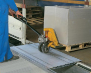 Pont de chargement alu coulissant - Charge 4000 kg