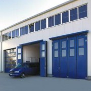 Porte industrielle pliante en acier