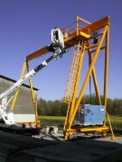 Portique de levage automoteur